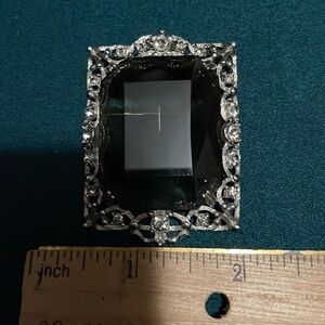 Statement brooch or pendant
